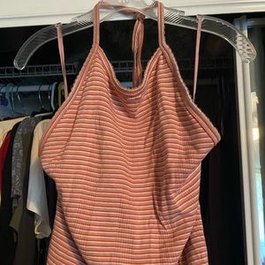 Spring crop top low back